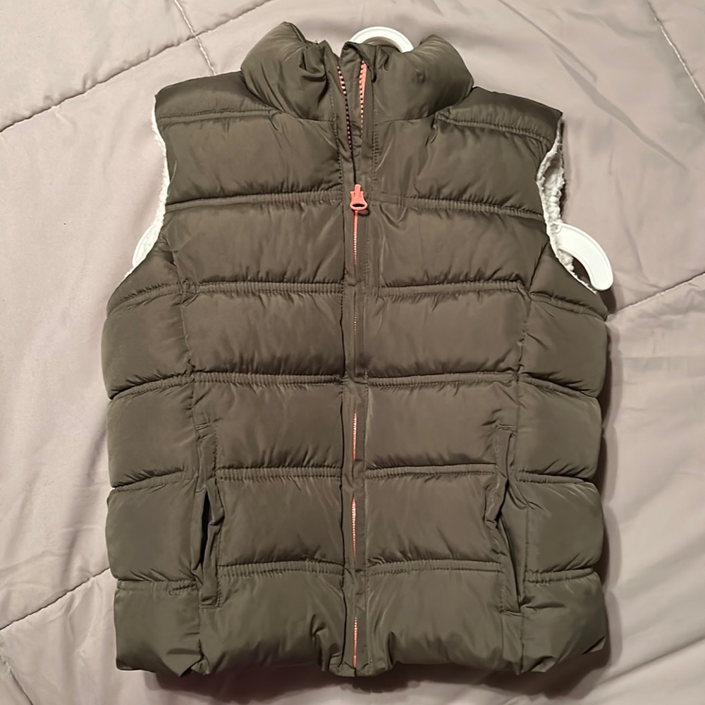 EUC Gap kids puffer vest